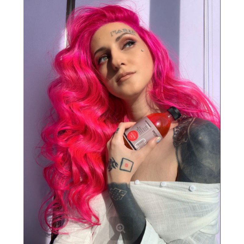 Розовый цвет волос – сделали бы вы такой выбор?